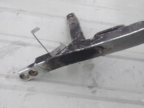 UCHWYT MOCOWANIE RAMA SUZUKI GSXR 750 GR77A UCHWYT MOCOWANIE RAMA SUZUKI GSXR 750 GR77A