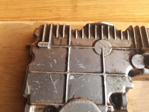 MISKA OLEJOWA OLEJU HONDA CB1 400