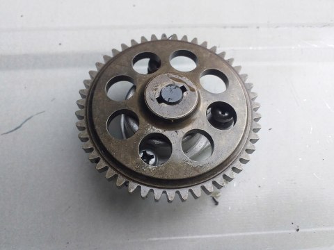 POMPA OLEJU SUZUKI QUADRUNNER 250