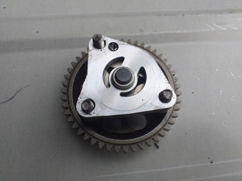 POMPA OLEJU SUZUKI QUADRUNNER 250