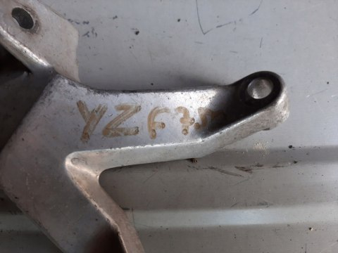 SET PODNÓŻEK YAMAHA YZF 750 SET PODNÓŻEK YAMAHA YZF 750