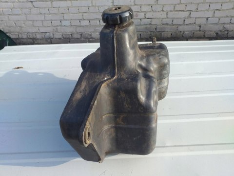 ZBIORNIK PALIWA BAK SUZUKI QUADRUNNER 250 ZBIORNIK PALIWA BAK SUZUKI QUADRUNNER 250