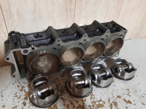 CYLINDER + TŁOKI KPL KAWASAKI ZX12R