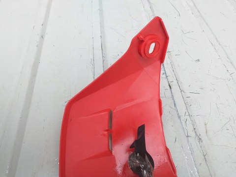 DASZEK KASKU SHOEI V-100