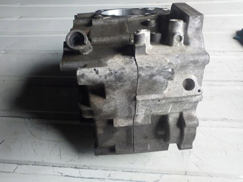 KARTERY BLOK SILNIKA KPL YAMAHA RAPTOR 250 KARTERY BLOK SILNIKA KPL YAMAHA RAPTOR 250