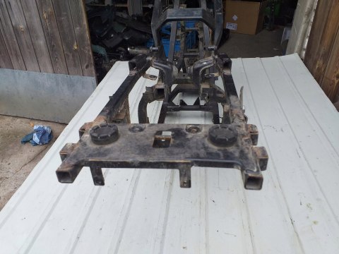 RAMA PROSTA ADLY 400 RAMA PROSTA ADLY 400