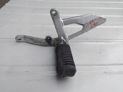 SEY PODNÓŻEK YAMAHA TZR 125 SEY PODNÓŻEK YAMAHA TZR 125