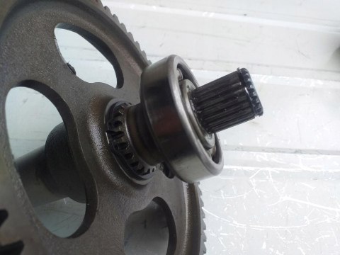 WAŁ WAŁEK TRYB ZĘBATKA SUZUKI QUADRUNNER 250 WAŁ WAŁEK TRYB ZĘBATKA SUZUKI QUADRUNNER 250