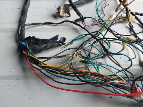 WIĄZKA INSTALACJA ELEKTRYCZNA ADLY 400 WIĄZKA INSTALACJA ELEKTRYCZNA ADLY 400