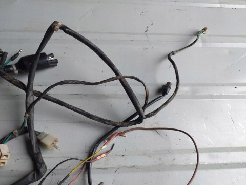WIĄZKA INSTALACJA ELEKTRYCZNA ADLY 400 WIĄZKA INSTALACJA ELEKTRYCZNA ADLY 400