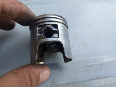 CYLINDER + TŁOK KPL DERBI VAMOS 50 CYLINDER + TŁOK KPL DERBI VAMOS 50