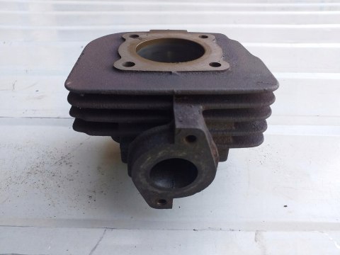 CYLINDER + TŁOK KPL DERBI VAMOS 50 CYLINDER + TŁOK KPL DERBI VAMOS 50
