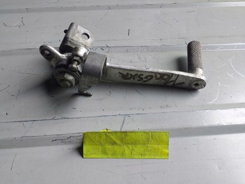 DŹWIGNIA HAMULCA TYŁ SUZUKI GSXR 750 1100 DŹWIGNIA HAMULCA TYŁ SUZUKI GSXR 750 1100