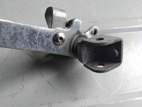 DŹWIGNIA HAMULCA TYŁ SUZUKI GSXR 750 1100 DŹWIGNIA HAMULCA TYŁ SUZUKI GSXR 750 1100