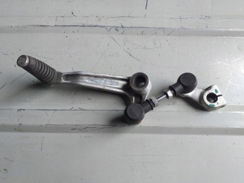 DŹWIGNIA ZMIANY BIEGÓW SUZUKI GSX F 750 DŹWIGNIA ZMIANY BIEGÓW SUZUKI GSX F 750