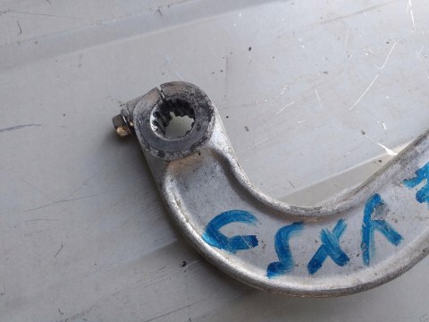DŹWIGNIA ZMIANY BIEGÓW SUZUKI GSX F 750 DŹWIGNIA ZMIANY BIEGÓW SUZUKI GSX F 750