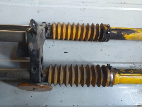 LAGI ZAWIESZENIE PRZÓD HONDA PXR 50 LAGI ZAWIESZENIE PRZÓD HONDA PXR 50