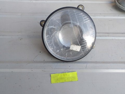 REFLEKTOR LAMPA PRZÓD SUZUKI GSXR 750 REFLEKTOR LAMPA PRZÓD SUZUKI GSXR 750