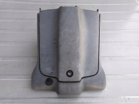 SCHOWEK POD KIEROWNICA WYPEŁNIENIE DERBI VAMOS 50