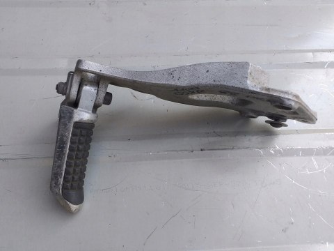SET PODNÓŻEK SUZUKI GSXR 750 1100 SET PODNÓŻEK SUZUKI GSXR 750 1100