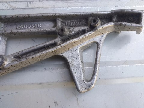 SET PODNÓŻEK TRIUMPH SPRINT ST 955I