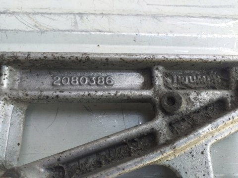 SET PODNÓŻEK TRIUMPH SPRINT ST 955I