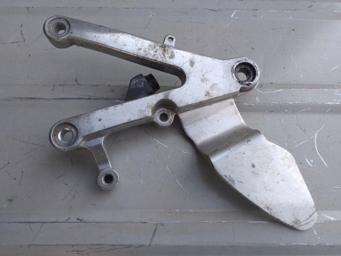 SET PODNÓŻEK YAMAHA YZF R1 SET PODNÓŻEK YAMAHA YZF R1