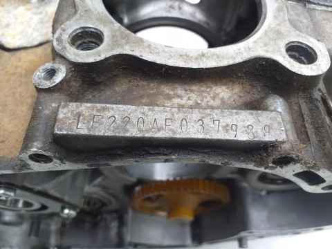 KARTERY BLOK SILNIKA KPL KAWASAKI KLF 220 KARTERY BLOK SILNIKA KPL KAWASAKI KLF 220