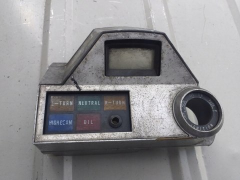 OBUDOWA KONTROLKI KAWASAKI VN 750 VULCAN