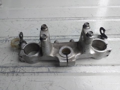 PÓŁKA GÓRNA ZAWIESZENIA YAMAHA DTR 125