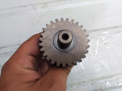 WAŁEK TRYB ZĘBATKA SKRZYNI BIEGÓW KAWASAKI KLF 220 WAŁEK TRYB ZĘBATKA SKRZYNI BIEGÓW KAWASAKI KLF 220