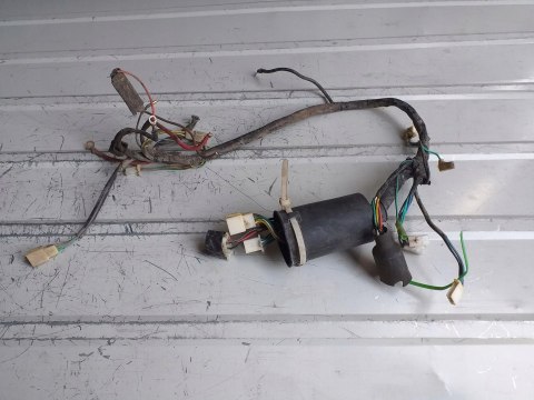 WIĄZKA INSTALACJA ELEKTRYCZNA LINHAI HYTRACK 150 WIĄZKA INSTALACJA ELEKTRYCZNA LINHAI HYTRACK 150