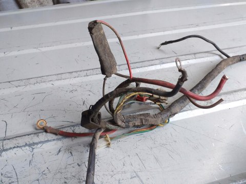 WIĄZKA INSTALACJA ELEKTRYCZNA LINHAI HYTRACK 150 WIĄZKA INSTALACJA ELEKTRYCZNA LINHAI HYTRACK 150