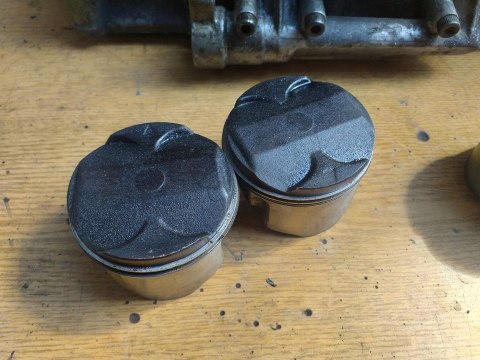 CYLINDER + TŁOKI KPL YAMAHA FZR 500 3HJ