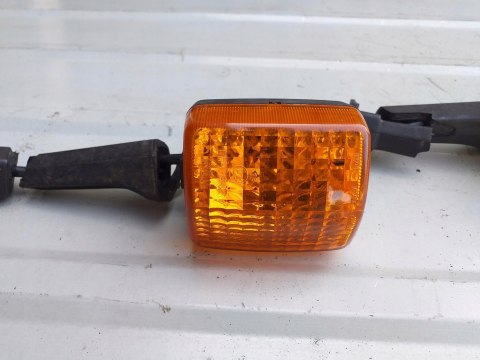 KIERUNEK KIERUNKOWSKAZ KPL CAGIVA CZ 125 JAWA KIERUNEK KIERUNKOWSKAZ KPL CAGIVA CZ 125 JAWA