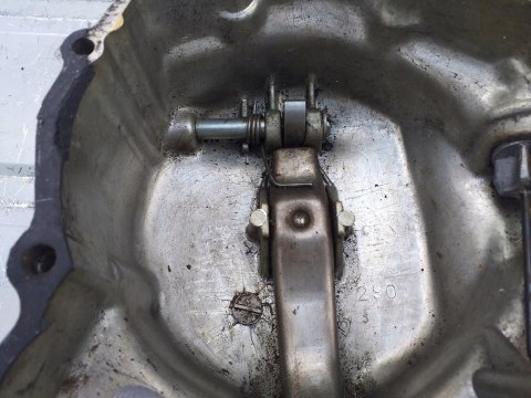 POKRYWA DEKIEL KAPA HONDA CB FOUR 350