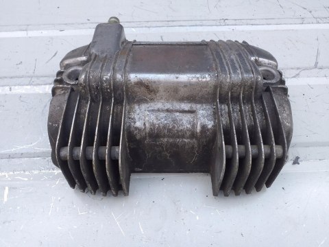 POKRYWA ZAWORÓW GŁOWICY HONDA CB 400 N