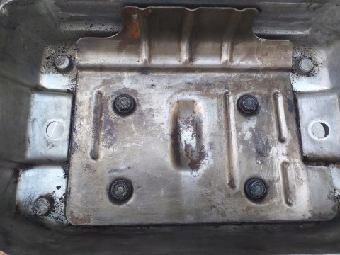 POKRYWA ZAWORÓW GŁOWICY HONDA CB 400 N