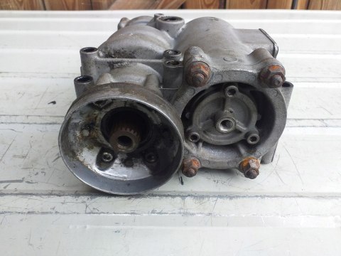 PRZEKŁADNIA SKRZYNIA NAPĘD KAWASAKI KEF 300 PRZEKŁADNIA SKRZYNIA NAPĘD KAWASAKI KEF 300