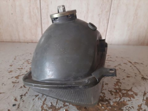 REFLEKTOR LAMPA PRZÓD SUZUKI GSX ES 550 750 REFLEKTOR LAMPA PRZÓD SUZUKI GSX ES 550 750
