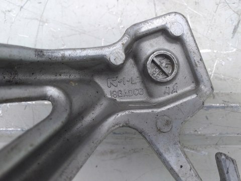 SET PODNÓŻEK SUZUKI GSX R 1000 K3 K4 SET PODNÓŻEK SUZUKI GSX R 1000 K3 K4