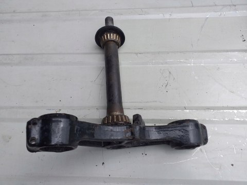 SZTYCA PÓŁKA DOLNA ZAWIESZENIA SUZUKI GS 850 SZTYCA PÓŁKA DOLNA ZAWIESZENIA SUZUKI GS 850