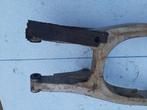 WACHACZ TYŁ ZAWIESZENIE SUZUKI TS 125 R WACHACZ TYŁ ZAWIESZENIE SUZUKI TS 125 R