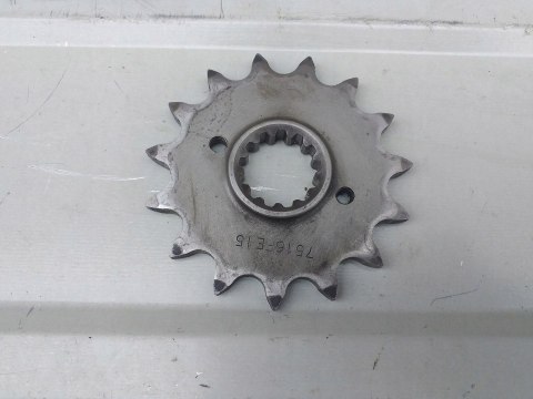 ZĘBATKA NAPĘDOWA PRZÓD KAWASAKI KLR 650 ZĘBATKA NAPĘDOWA PRZÓD KAWASAKI KLR 650