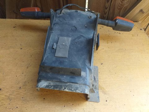 BŁOTNIK NADKOLE TYŁ + KIERUNKI YAMAHA FZR 500 3HJ