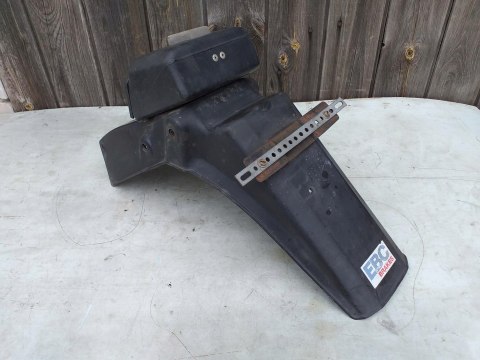 BŁOTNIK NADKOLE TYŁ SUZUKI GSX 550 BŁOTNIK NADKOLE TYŁ SUZUKI GSX 550
