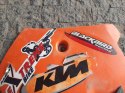 CZACHA CZASZA OWIEWKA OSŁONA KTM SX 525