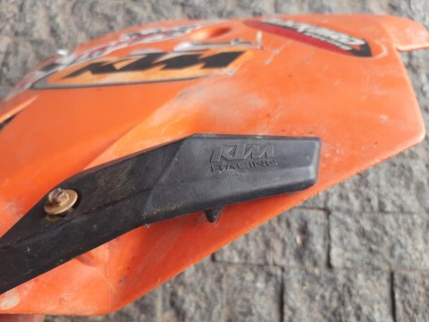 CZACHA CZASZA OWIEWKA OSŁONA KTM SX 525