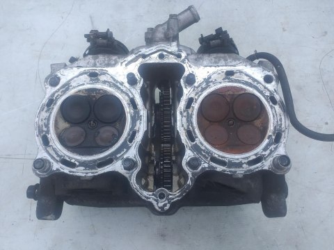 GŁOWICA CYLINDRA KPL HONDA VFR 750 RC36E GŁOWICA CYLINDRA KPL HONDA VFR 750 RC36E