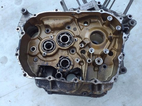 KARTER KARTERY BLOK SILNIKA HONDA NTV 650 KARTER KARTERY BLOK SILNIKA HONDA NTV 650